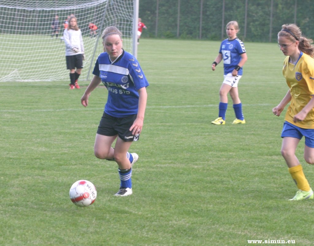 u13pc27aiatranbjergskovbakkenik01091.jpg