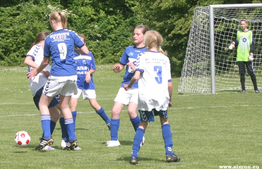 u13pigeraiatranbjergbmi0810.jpg