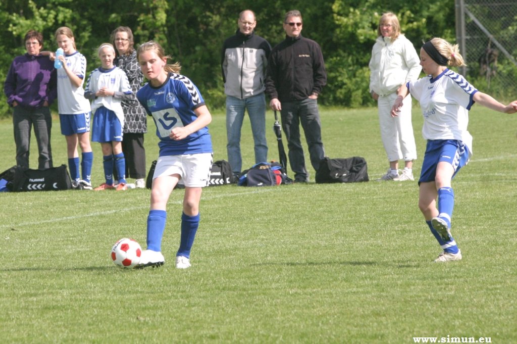 u13pigeraiatranbjergbmi0814.jpg