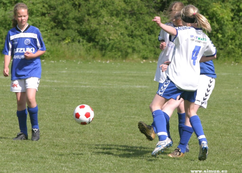 u13pigeraiatranbjergbmi0827.jpg