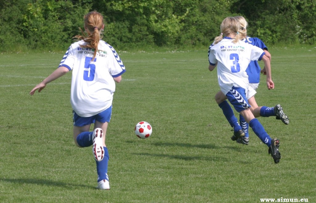 u13pigeraiatranbjergbmi0839.jpg