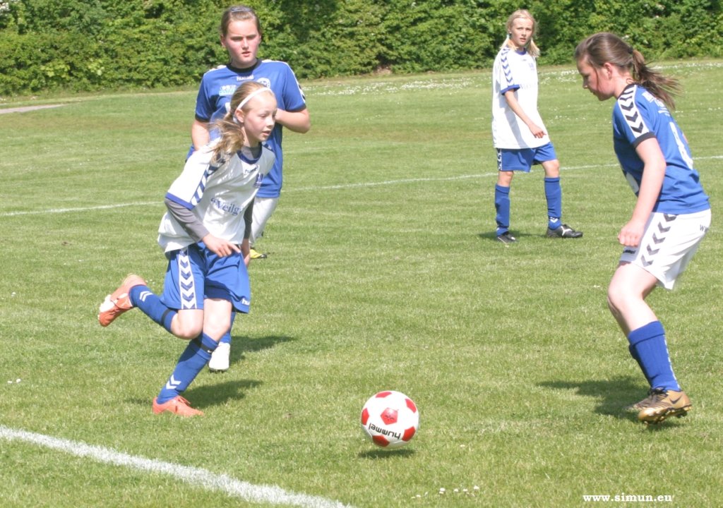 u13pigeraiatranbjergbmi0843.jpg