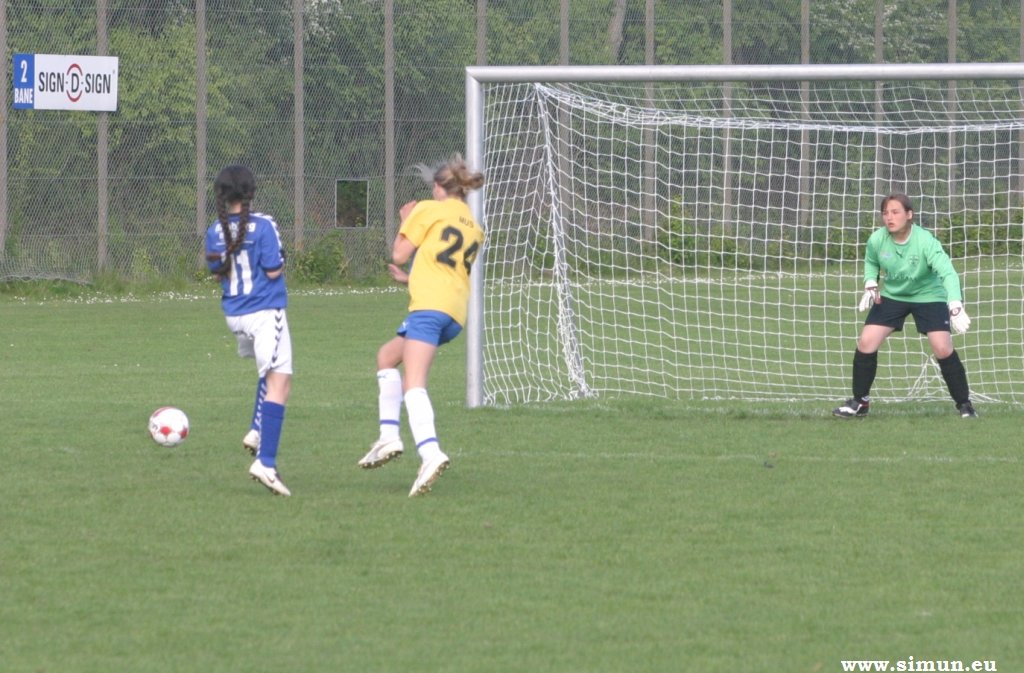 u13pigeraiatranbjergfcskanderborg2109.jpg