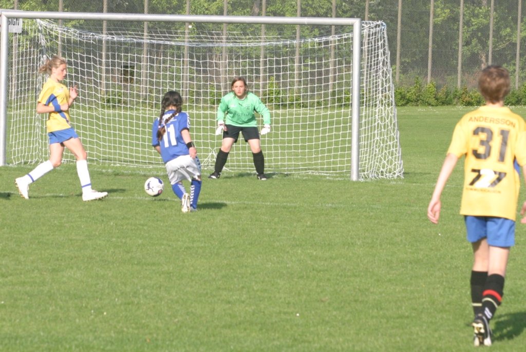 u13pigeraiatranbjergfcskanderborg21094.jpg