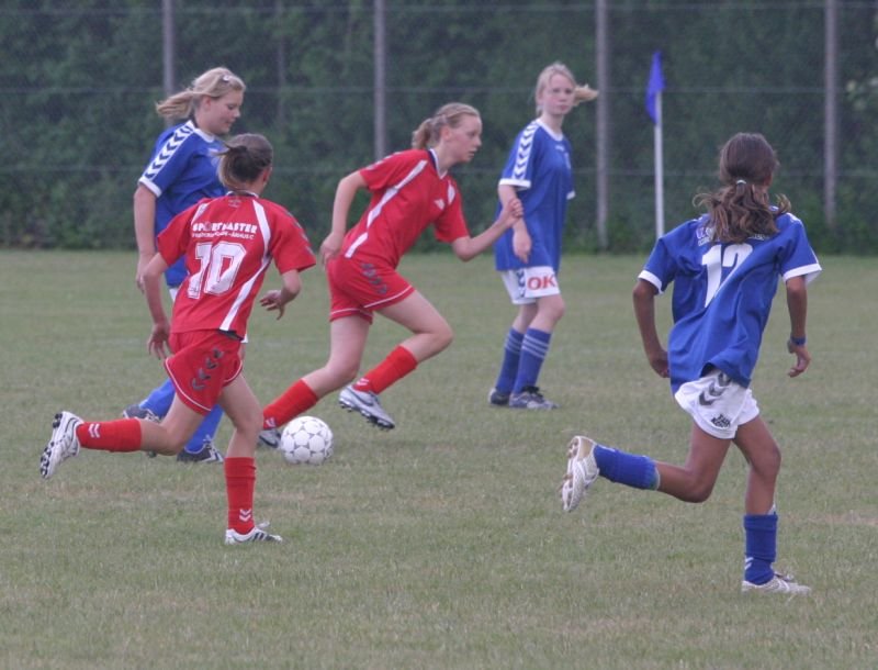 u14pigeraiatranbjergasa0823.jpg