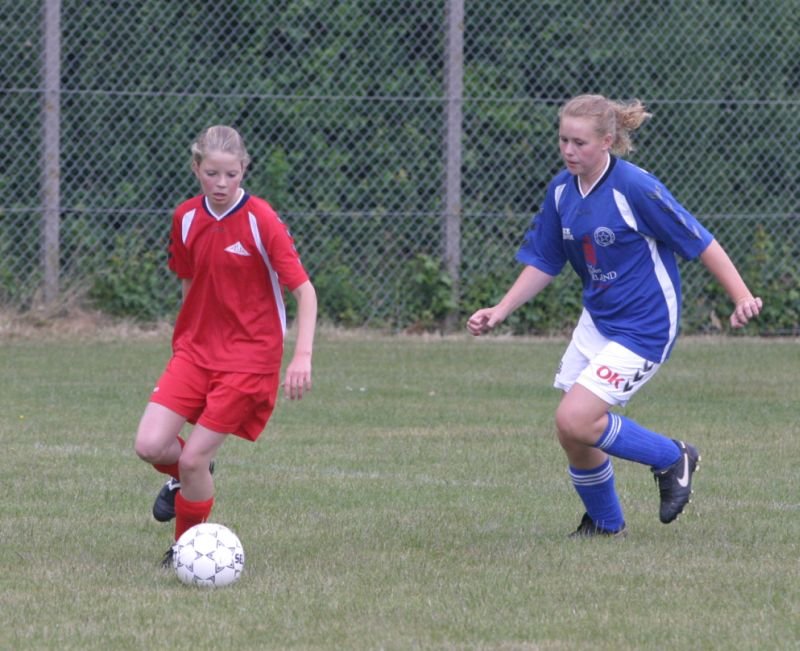 u14pigeraiatranbjergasa083.jpg