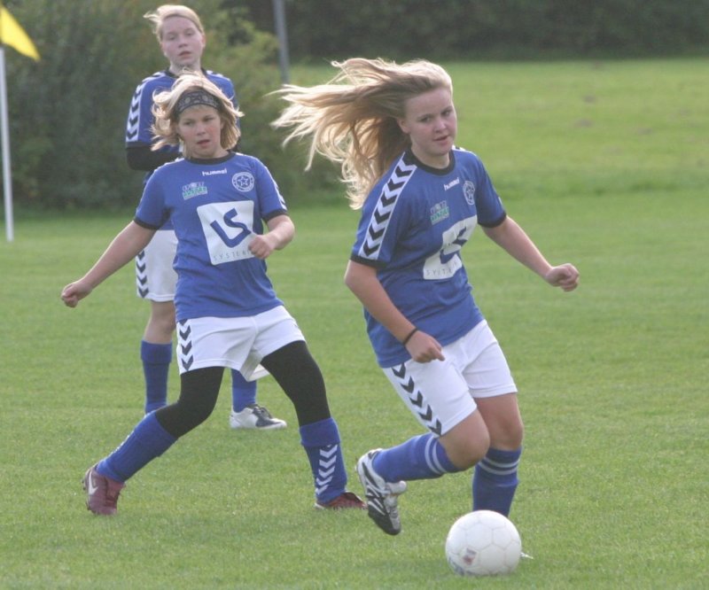 u13paiatranbjergtmg110812.jpg