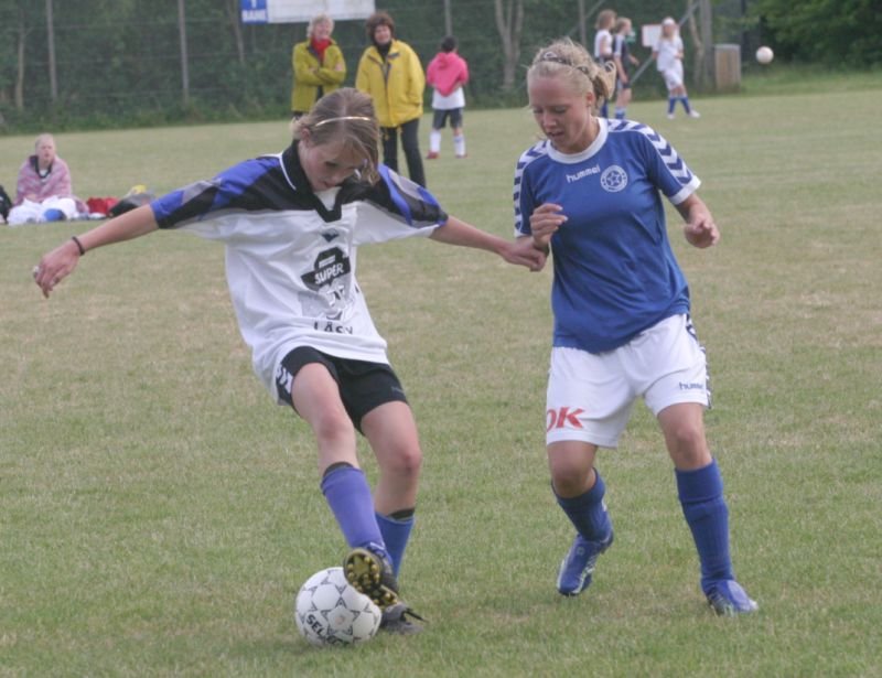 u14piger_aia_tranbjerglsby_b_12_0822.jpg