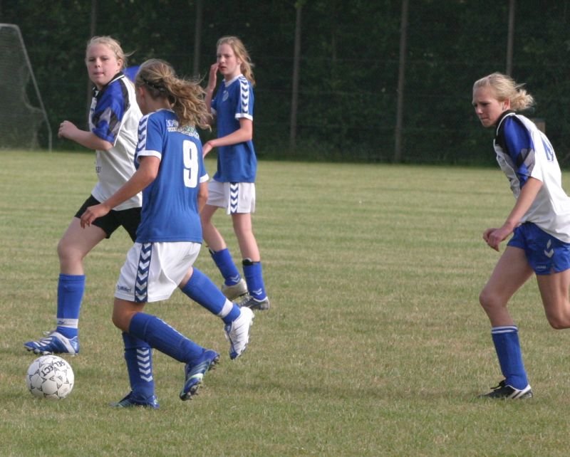 u14piger_aia_tranbjerglsby_b_12_0825.jpg