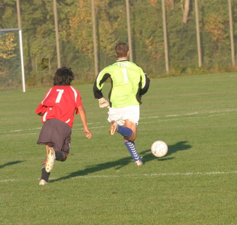 u17dc7aiatranbjergkick82701230834.jpg