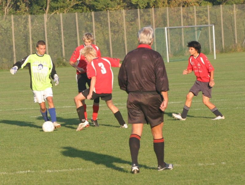 u17dc7aiatranbjergkick82701230836.jpg