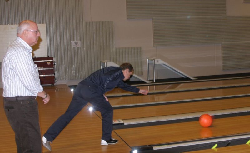 bowling0821.jpg