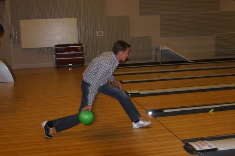 bowling0827.jpg