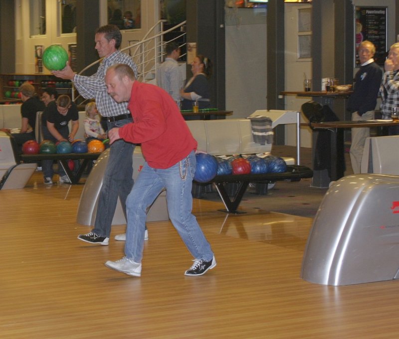 bowling0844.jpg