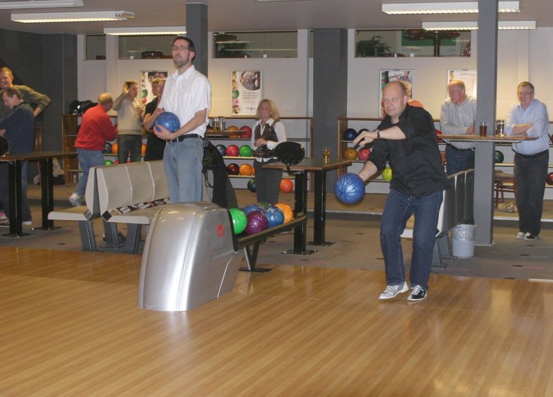 bowling0854.jpg