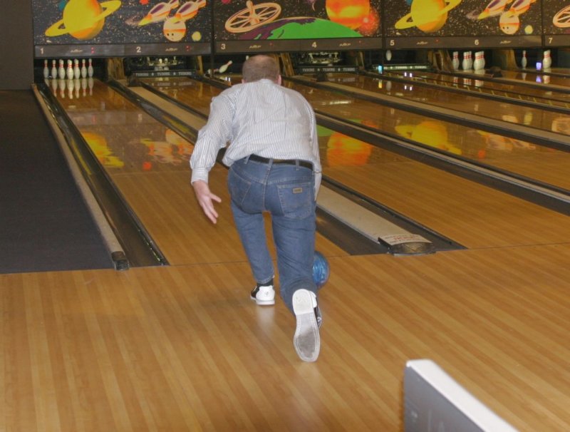 bowling0872.jpg