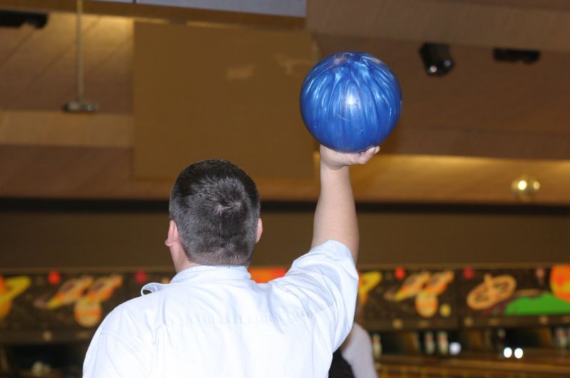 bowling0883.jpg