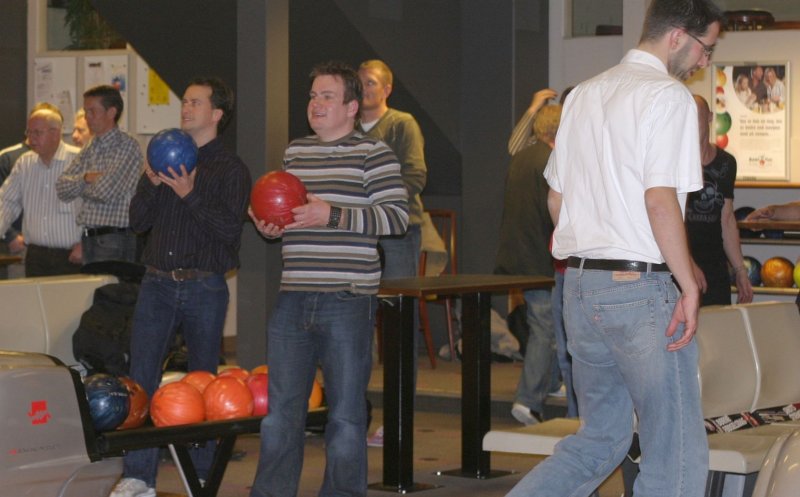 bowling0898.jpg