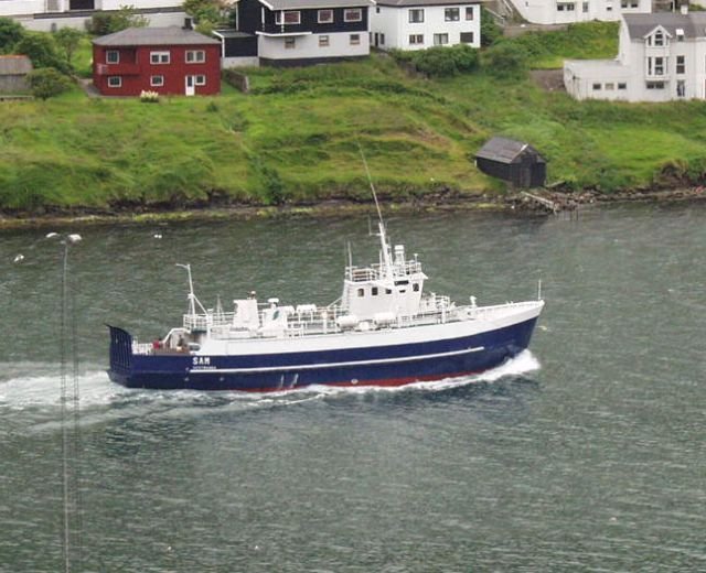 slutur0736.jpg